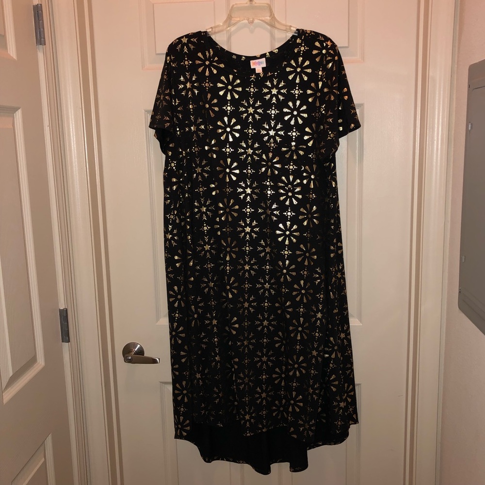 LuLaRoe Carly